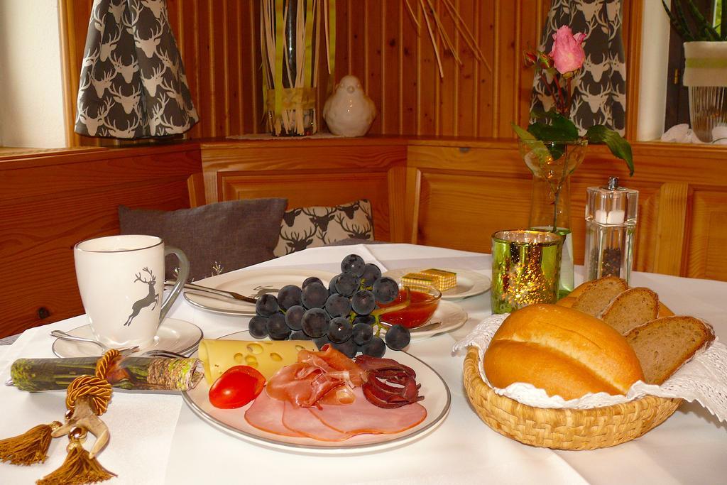 Gasthof-Pension Zur Klause Ratten Bagian luar foto